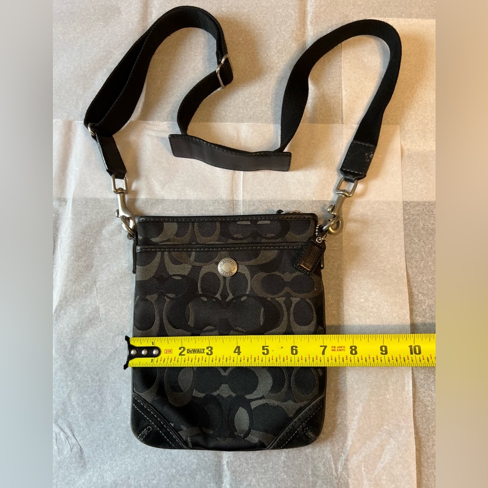Coach Optic C‎ Cross Body Bag #10148 - Picture 13 of 13